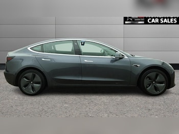 Used Tesla Model 3 2019 for sale - 78263014: Photo