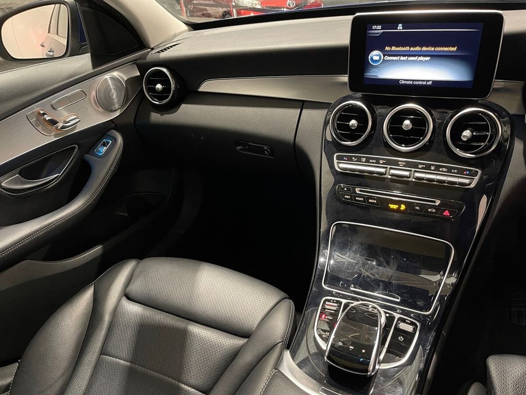 Used Mercedes-Benz C-Class 2018 for sale - 75992507: Photo 17