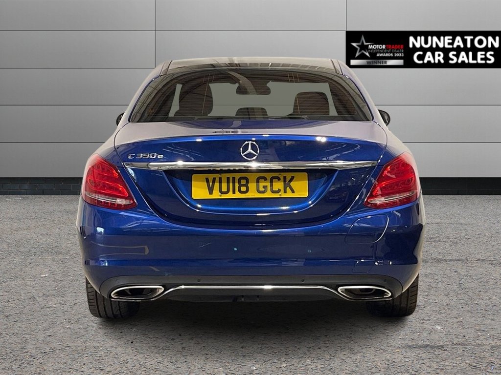 Used Mercedes-Benz C-Class 2018 for sale - 75992507: Photo 4