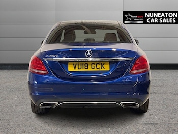 Used Mercedes-Benz C-Class 2018 for sale - 75992507: Photo 4