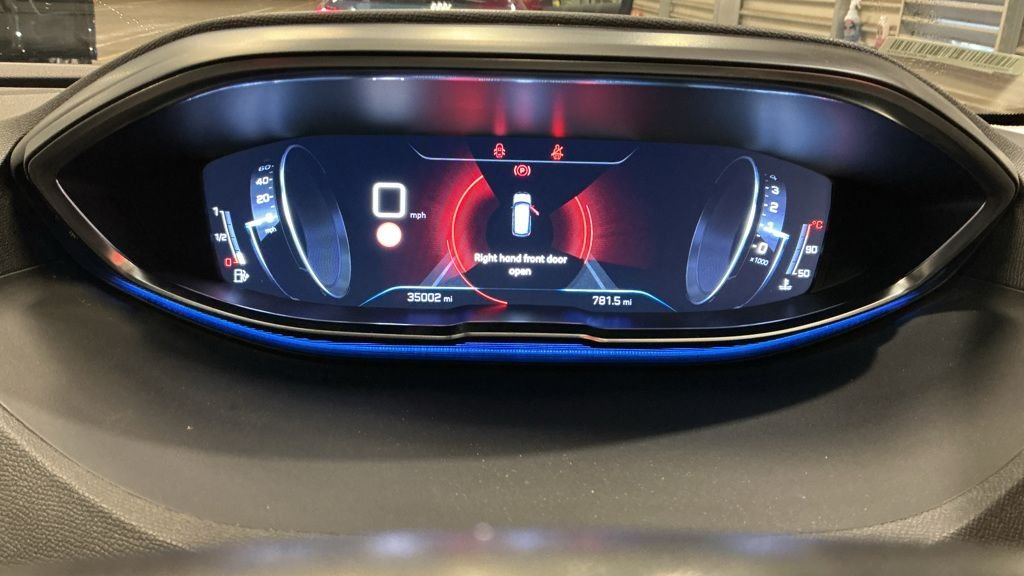 Used Peugeot 3008 2020 for sale - 76966241: Photo 10