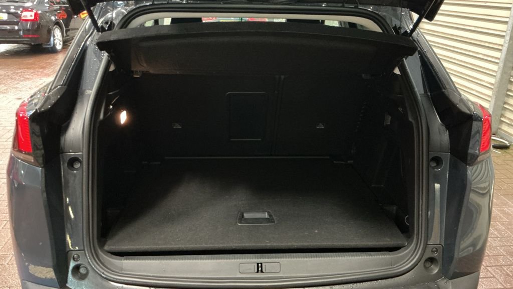 Used Peugeot 3008 2020 for sale - 76966241: Photo 7