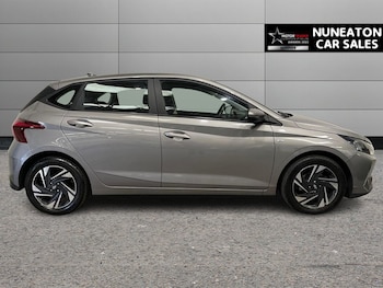 Used Hyundai i20 2022 for sale - 78619116: Photo