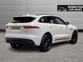 Used Jaguar F-Pace 2018 for sale - 76163181: Photo 3