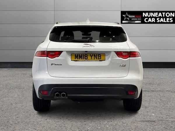 Used Jaguar F-Pace 2018 for sale - 76163181: Photo 4