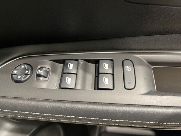 Used Peugeot 3008 2019 for sale - 75992521: Photo 18