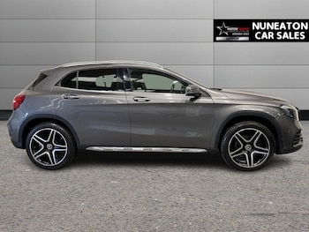 Used Mercedes-Benz GLA 2018 for sale - 76057034: Photo 2
