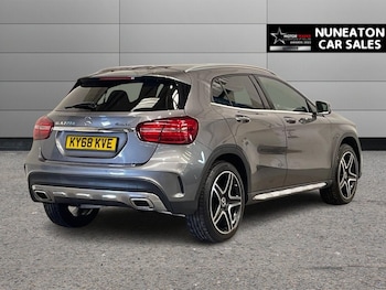 Used Mercedes-Benz GLA 2018 for sale - 76057034: Photo 3
