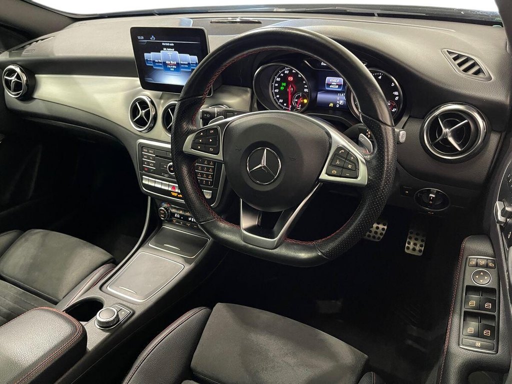 Used Mercedes-Benz GLA 2018 for sale - 76057034: Photo 9