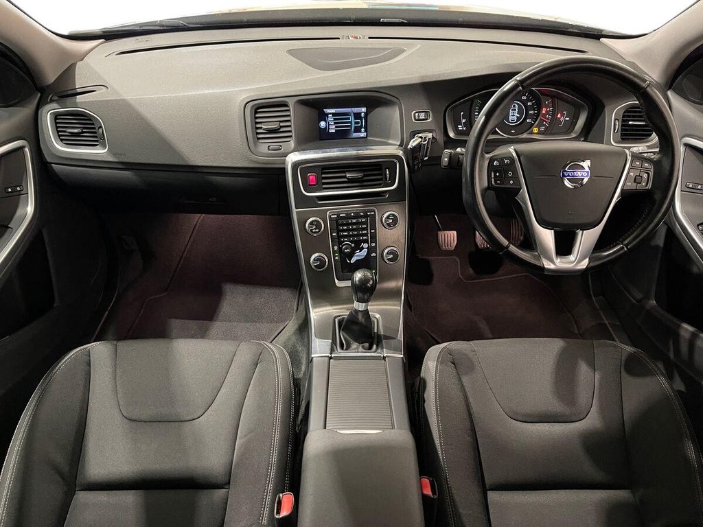 Used Volvo V60 2014 for sale - 76395796: Photo 10