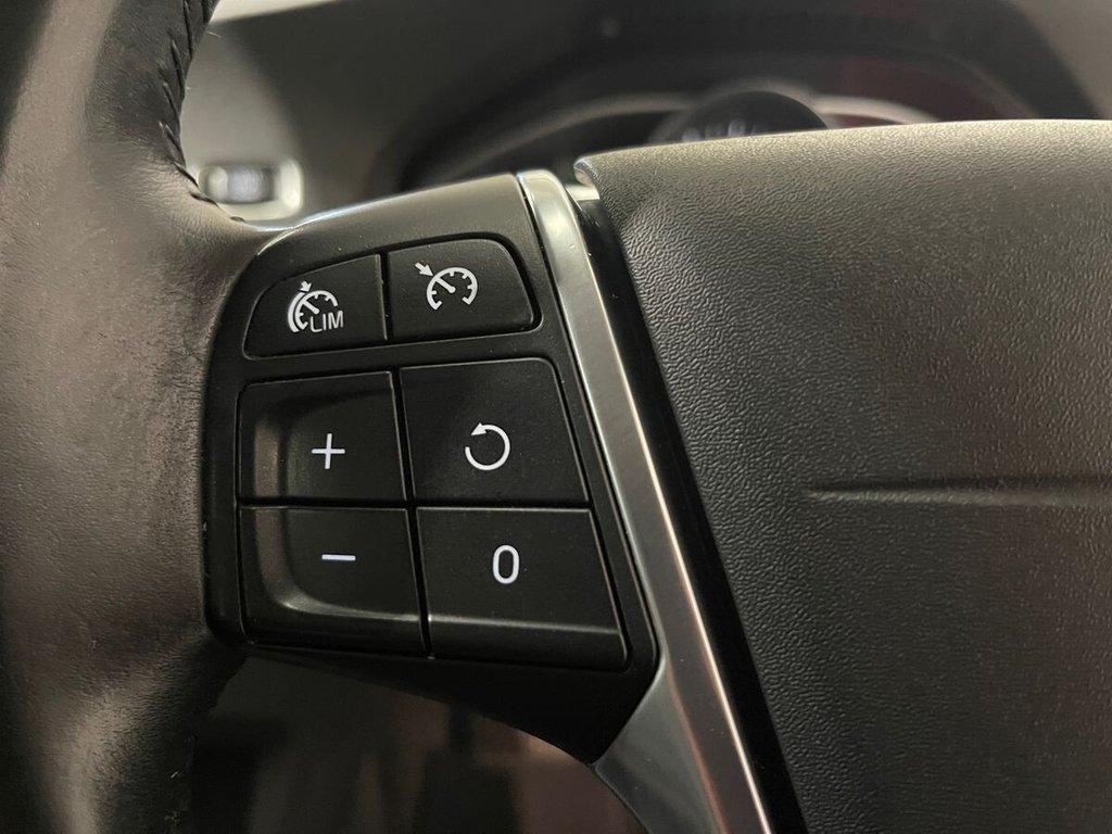 Used Volvo V60 2014 for sale - 76395796: Photo 18