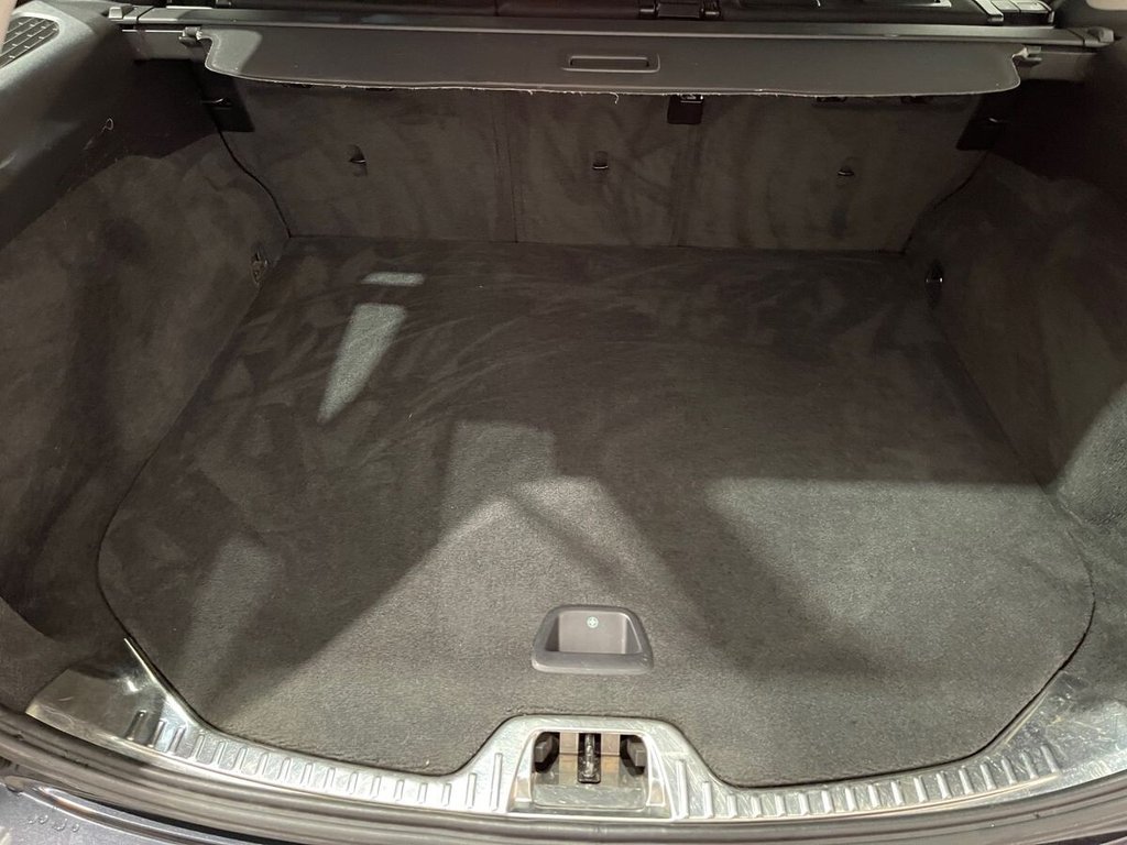 Used Volvo V60 2014 for sale - 76395796: Photo 21