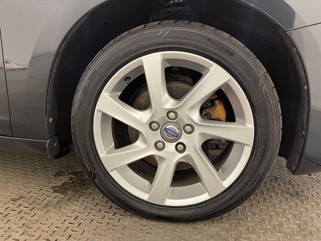 Used Volvo V60 2014 for sale - 76395796: Photo 23