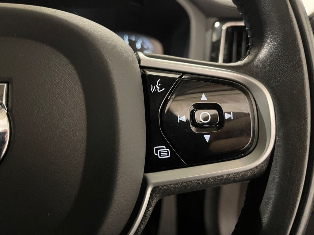 Used Volvo XC60 2019 for sale - 76406850: Photo 25