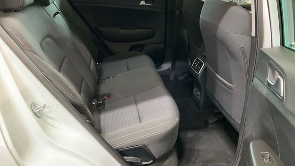 Used Kia Sportage 2018 for sale - 76304144: Photo 8