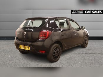 Used Dacia Sandero 2018 for sale - 79655463: Photo