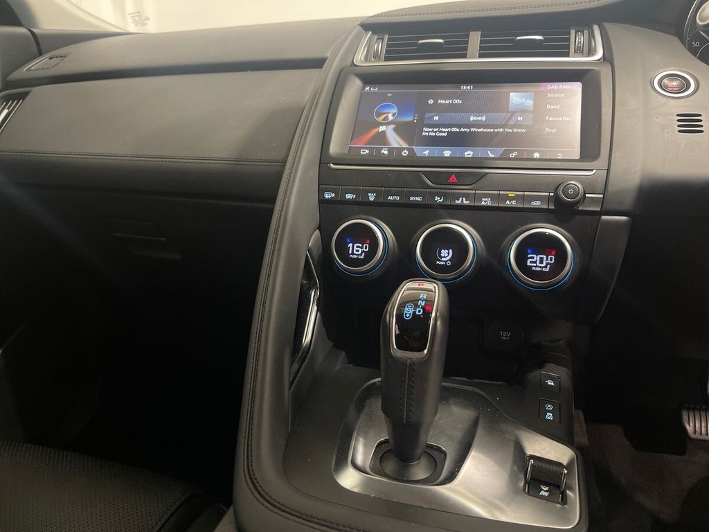 Used Jaguar E-Pace 2019 for sale - 75897046: Photo 16