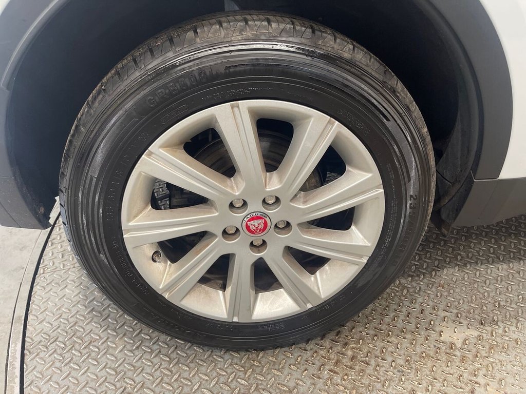 Used Jaguar E-Pace 2019 for sale - 75897046: Photo 32