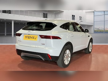 Used Jaguar E-Pace 2019 for sale - 75897046: Photo