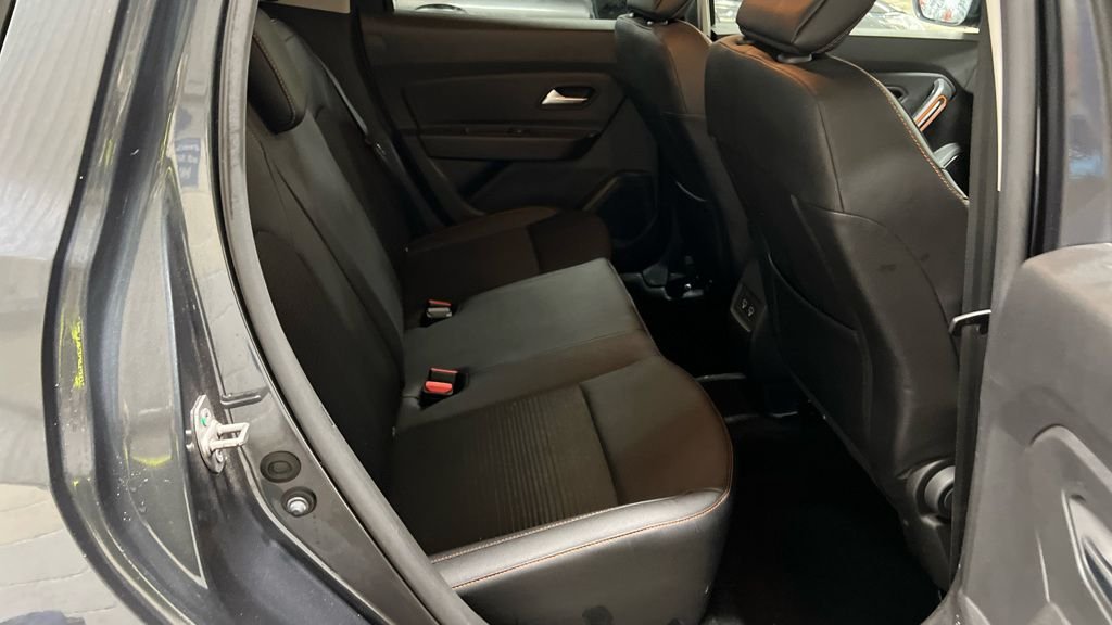 Used Dacia Duster 2022 for sale - 76610257: Photo 8