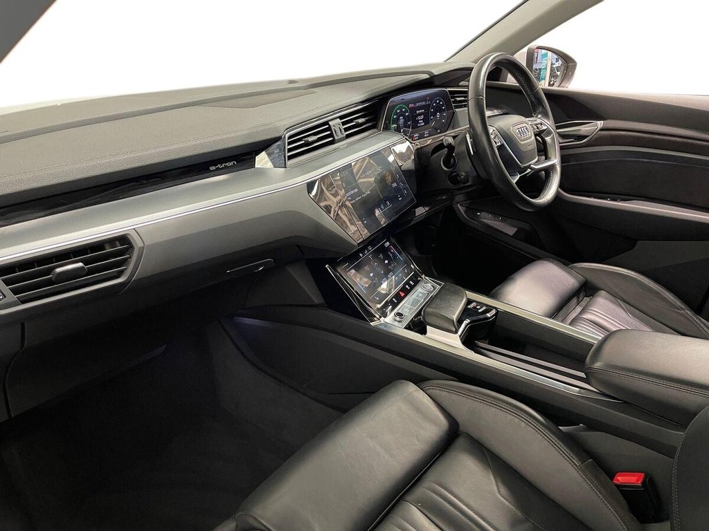 Used Audi e-tron 2020 for sale - 77110564: Photo 13