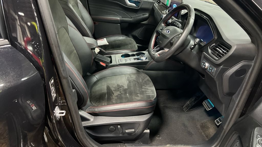 Used Ford Kuga 2022 for sale - 77053600: Photo 9