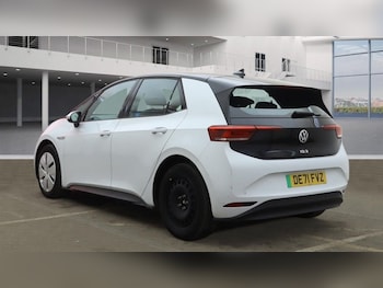 Used Volkswagen ID.3 2021 for sale - 77026927: Photo