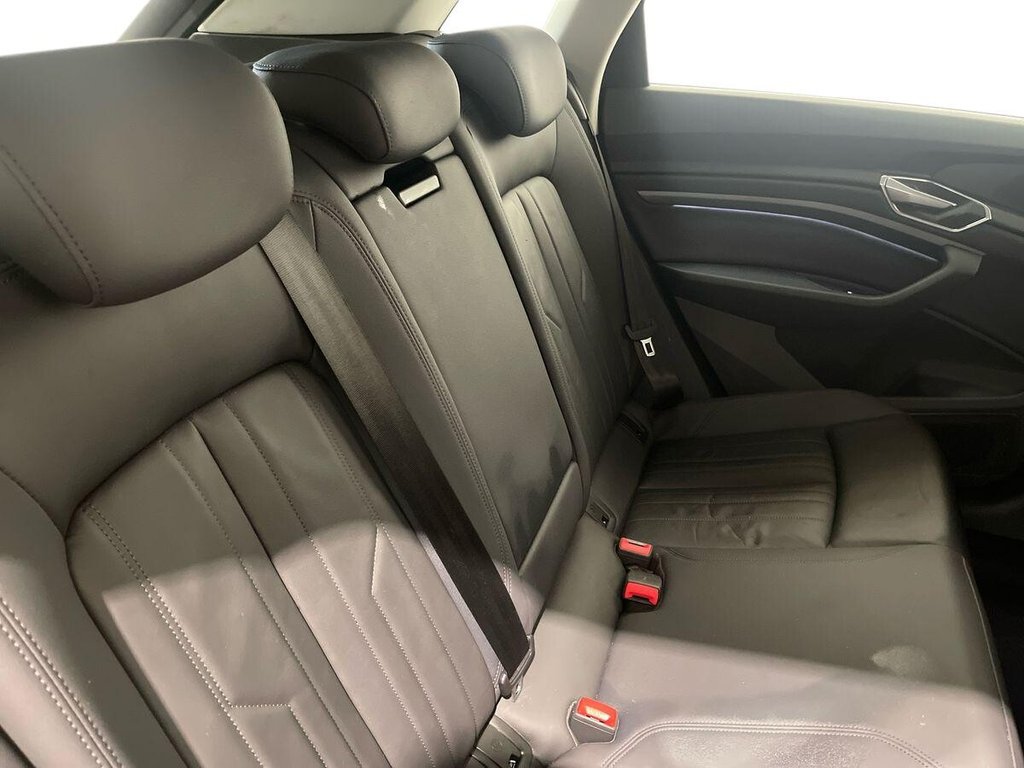 Used Audi e-tron 2020 for sale - 75896522: Photo 27