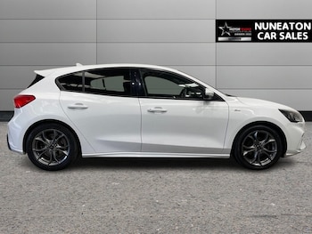 Used Ford Focus 2020 for sale - 75335933: Photo