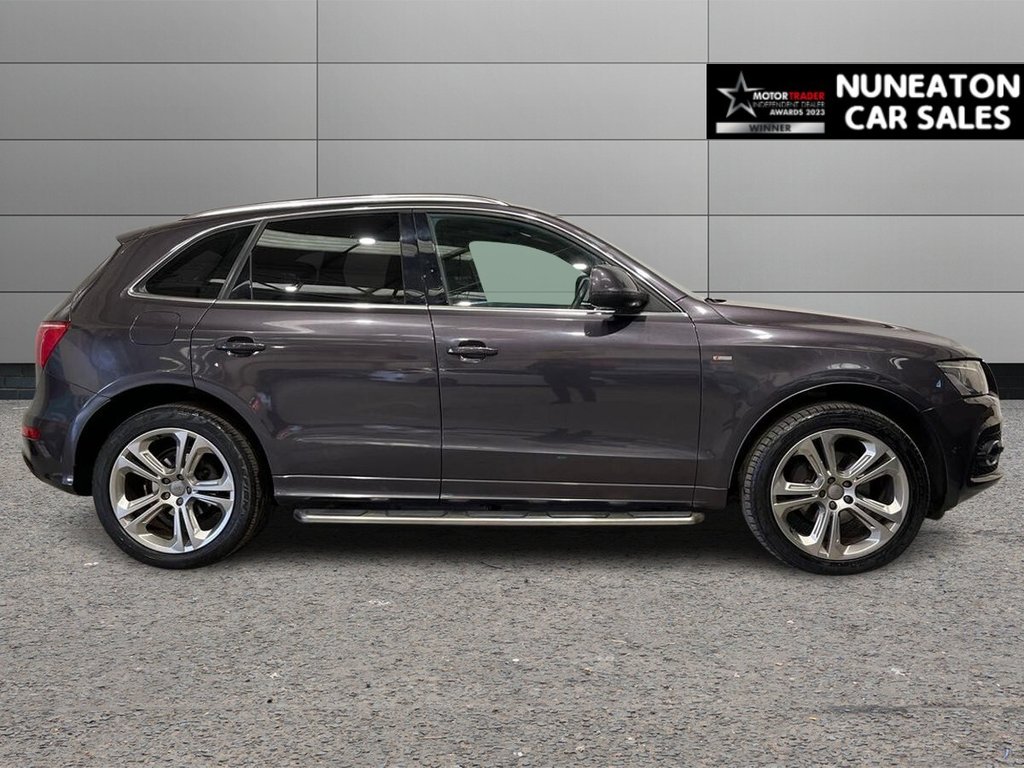 Used Audi Q5 2011 for sale - 77841330: Photo 2