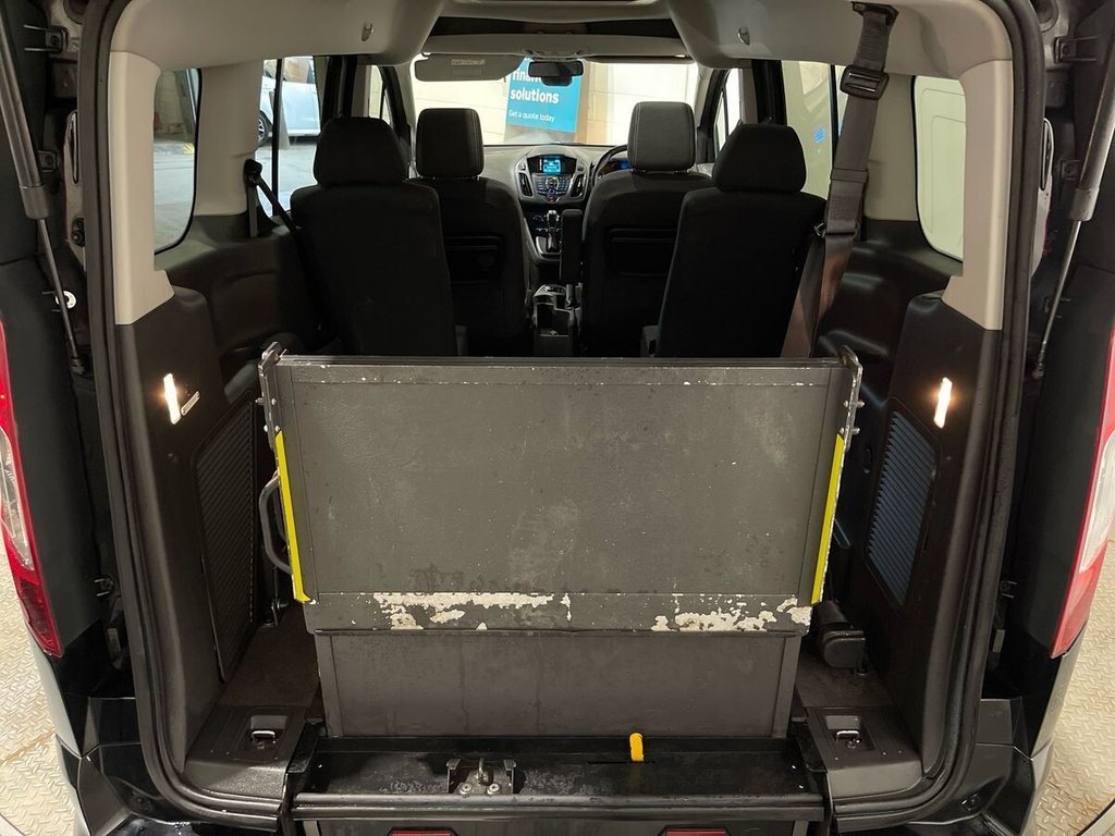 Used Ford Grand Tourneo Connect 2018 for sale - 77667180: Photo 28