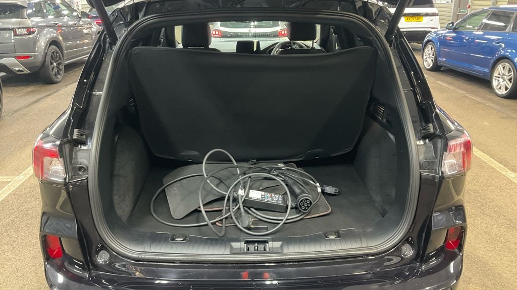 Used Ford Kuga 2022 for sale - 76784056: Photo 7