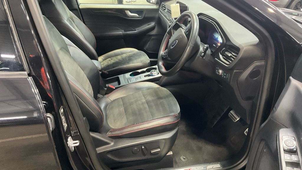 Used Ford Kuga 2022 for sale - 76784056: Photo 9