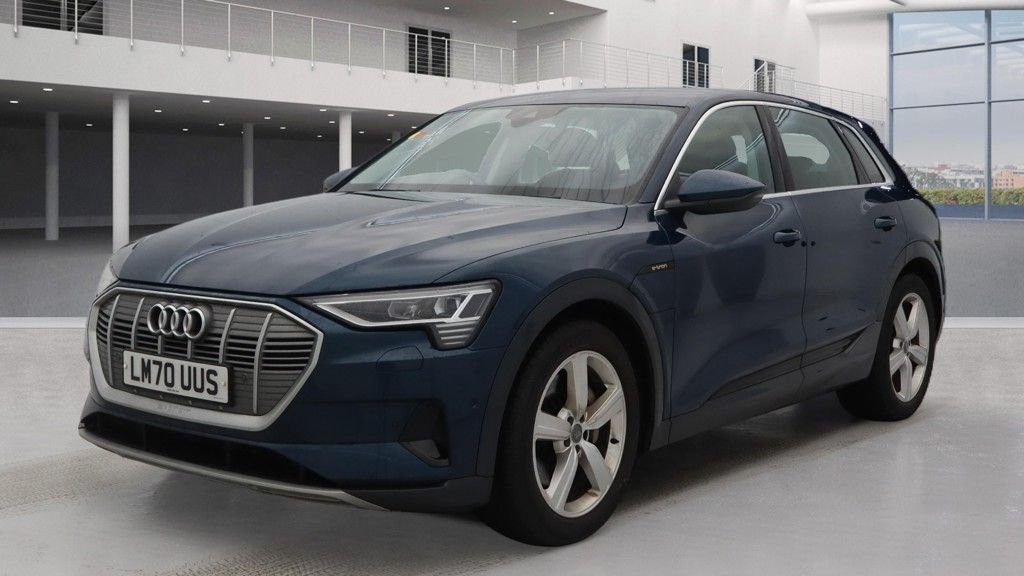 Used Audi e-tron 2020 for sale - 77007601: Photo 2