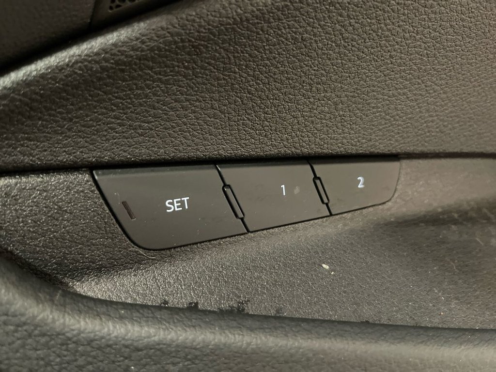 Used Audi e-tron 2020 for sale - 77007601: Photo 33