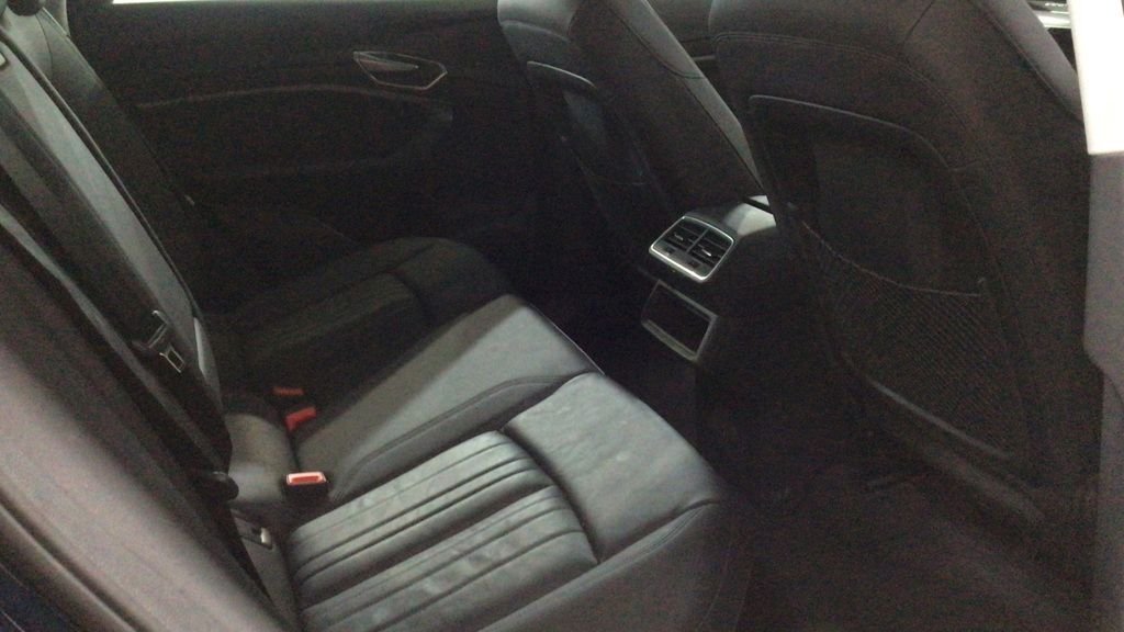 Used Audi e-tron 2020 for sale - 77007601: Photo 8