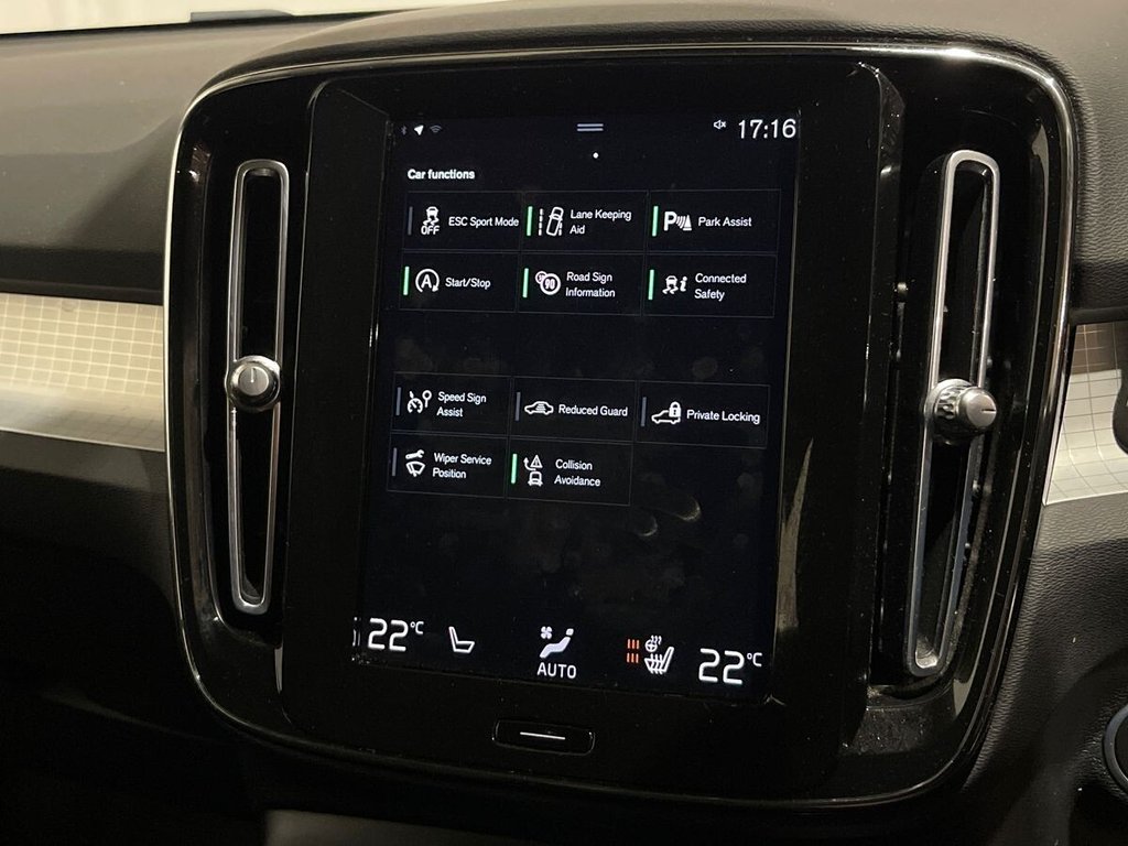 Used Volvo XC40 2021 for sale - 77263561: Photo 22