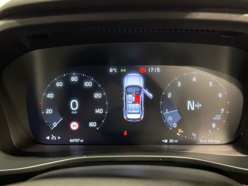 Used Volvo XC40 2021 for sale - 77263561: Photo 23