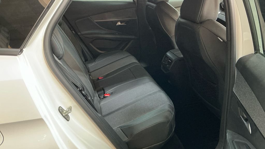 Used Peugeot 3008 2020 for sale - 77165993: Photo 8