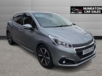 Used Peugeot 208 2019 for sale - 77748633: Photo