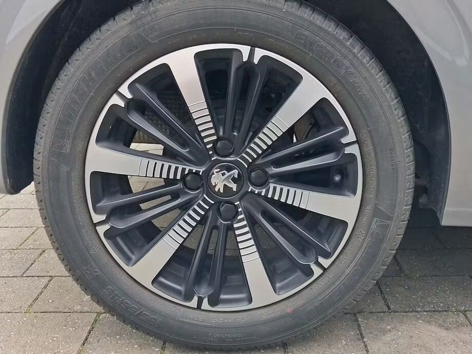 Used Peugeot 208 2019 for sale - 77748633: Photo 9