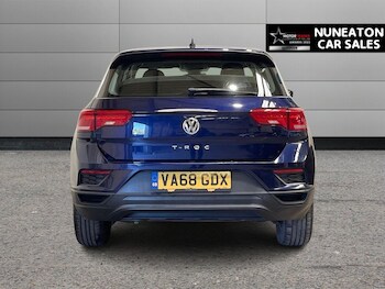 Used Volkswagen T-Roc 2019 for sale - 78401485: Photo