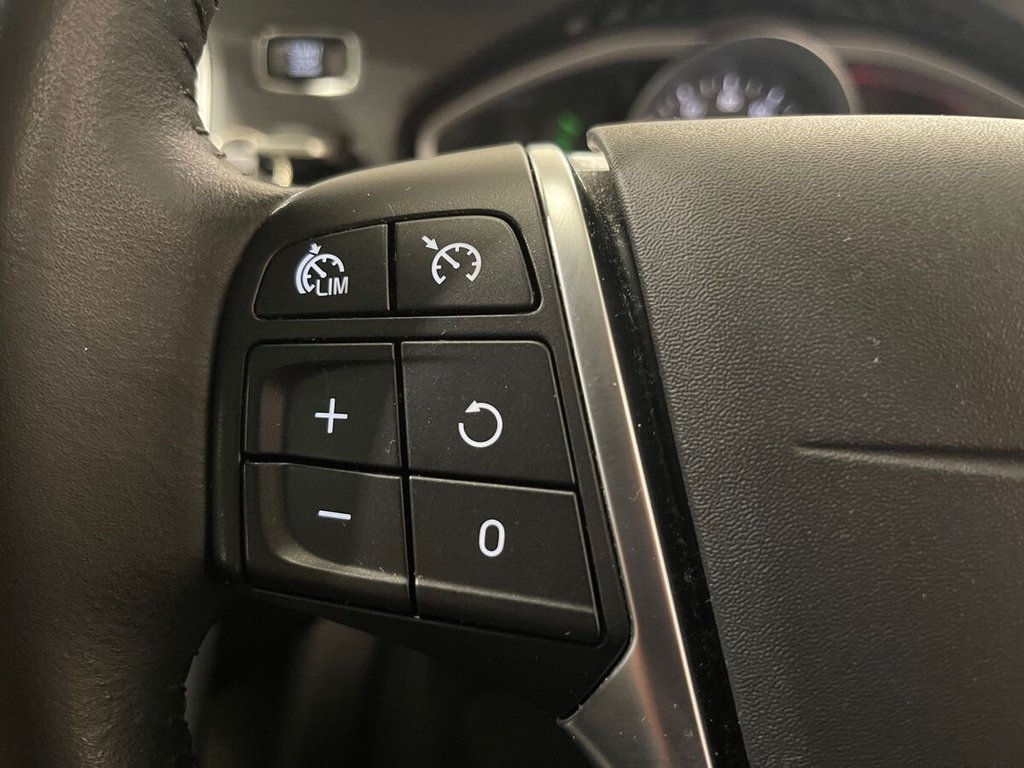 Used Volvo V40 2019 for sale - 76380104: Photo 20