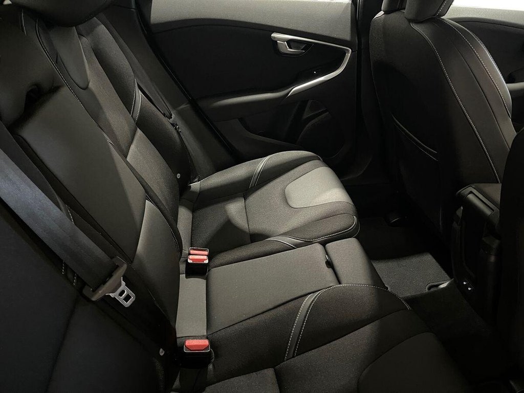 Used Volvo V40 2019 for sale - 76380104: Photo 22