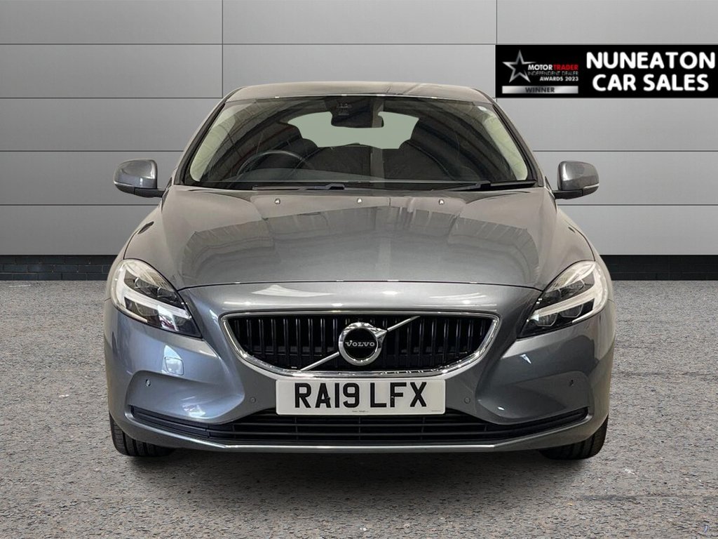 Used Volvo V40 2019 for sale - 76380104: Photo 8