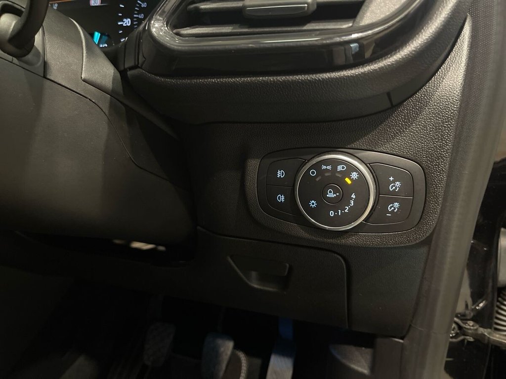 Vehicle 33
