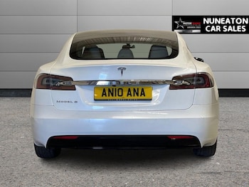 Used Tesla Model S 2018 for sale - 78372808: Photo