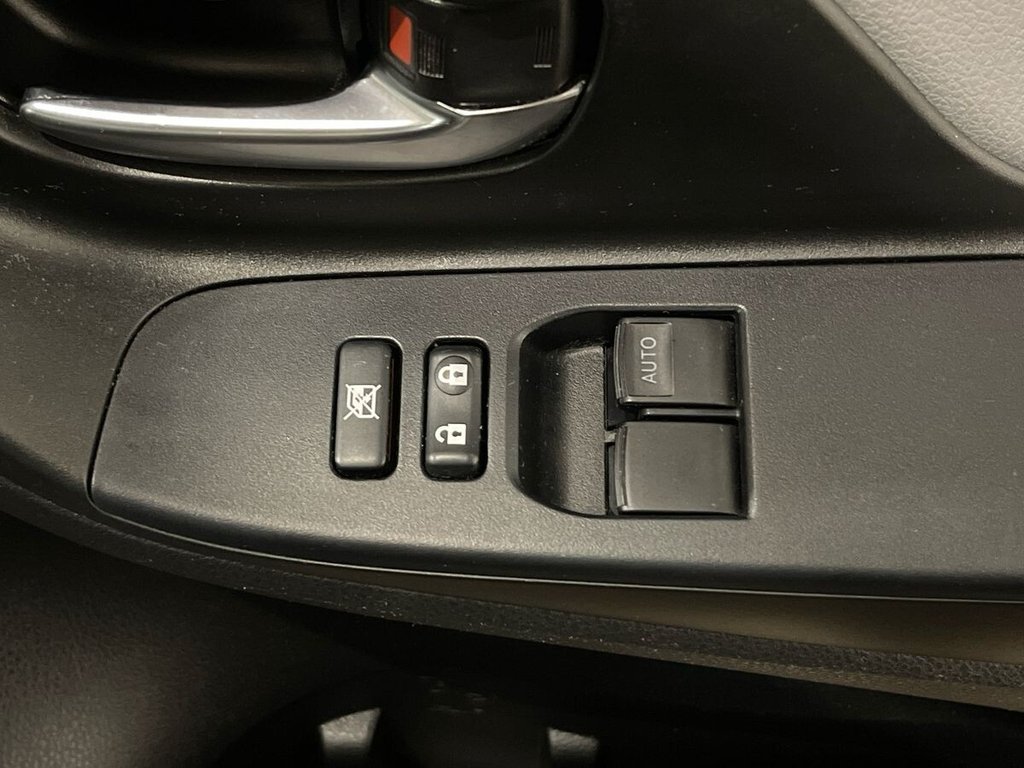 Used Toyota Yaris 2019 for sale - 78030003: Photo 18