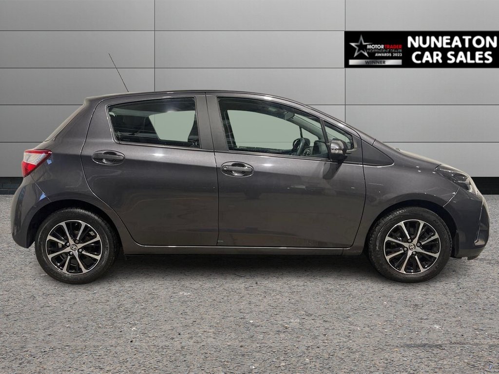 Used Toyota Yaris 2019 for sale - 78030003: Photo 2