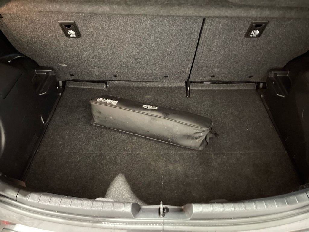 Used Toyota Yaris 2019 for sale - 78030003: Photo 28